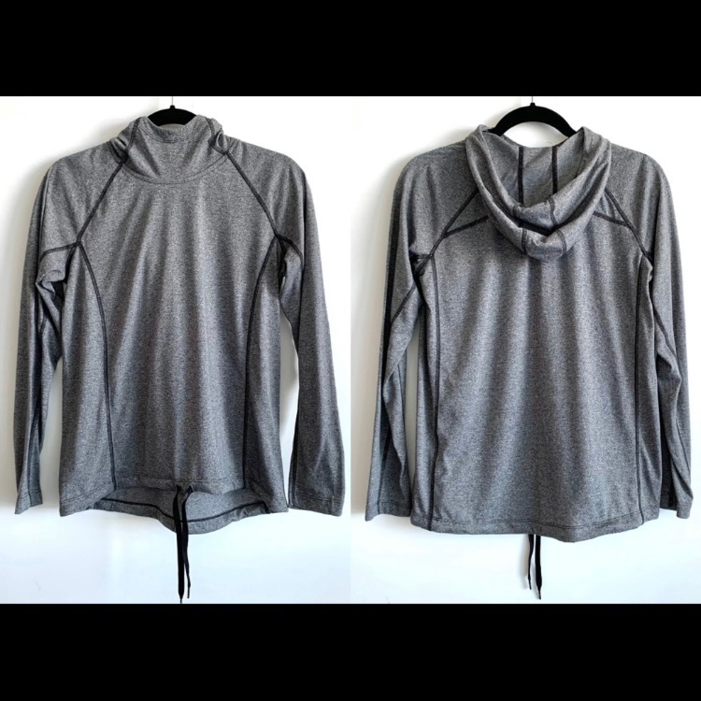 2/$20 UNDER ARMOUR Mock Neck Threadborne Lightweight Heat Gear Hoodie